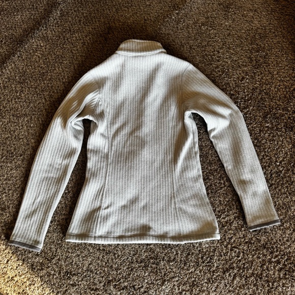 Patagonia Women’s XS 1/2 Zip Better Sweater Fleece Striped Jacket - Picture 2 of 3